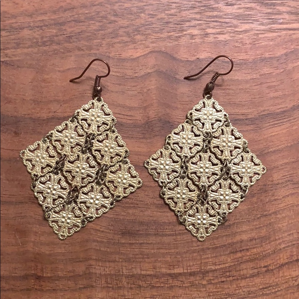 Gold drop earrings
